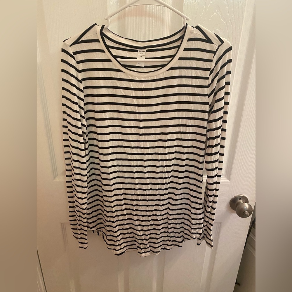 Old Navy Long Sleeve Top